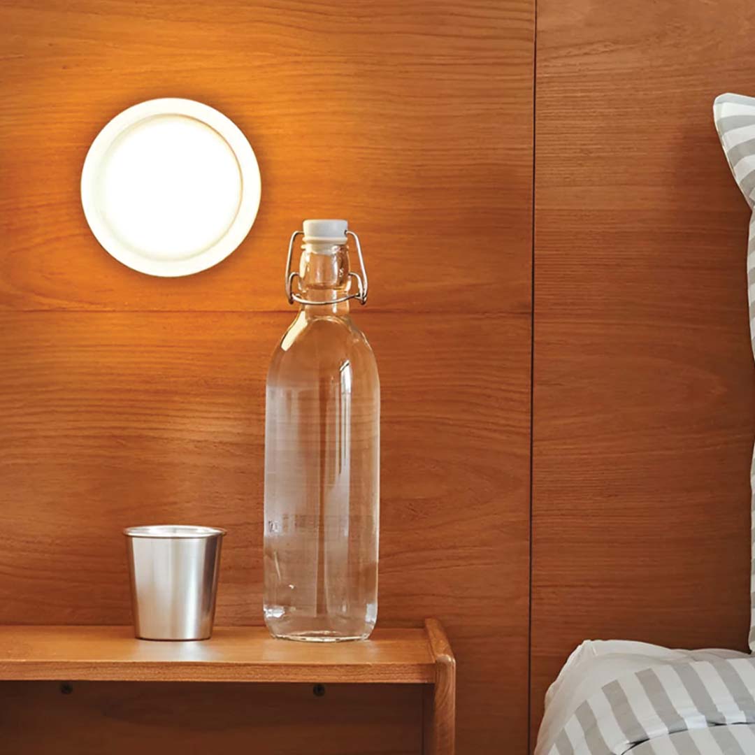 Solaria Wall Lamp
