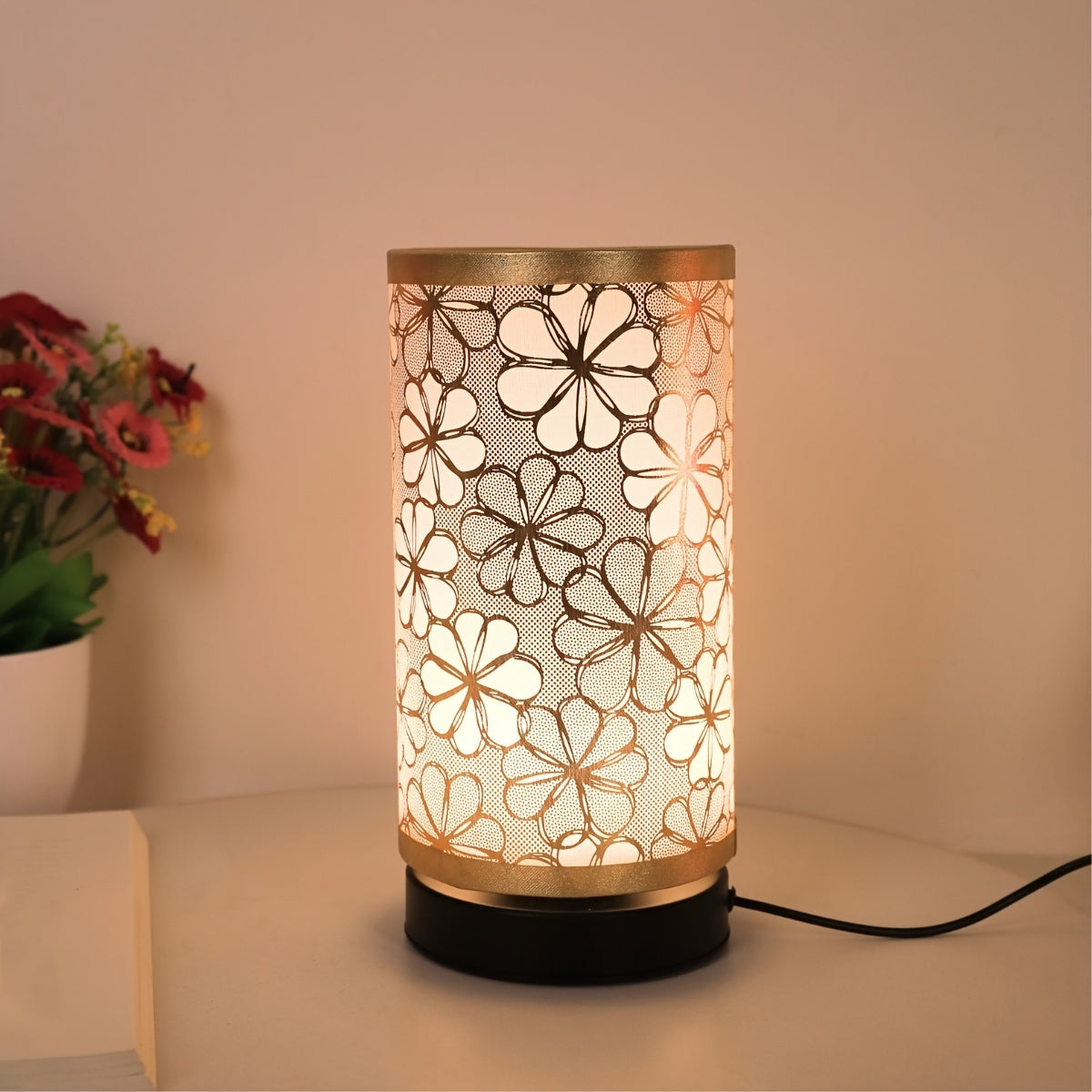 Floral USB Table Lamp